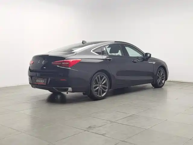 Hongqi H5 2018 30TD Smart Connect Rhythmic Edition — фото 2