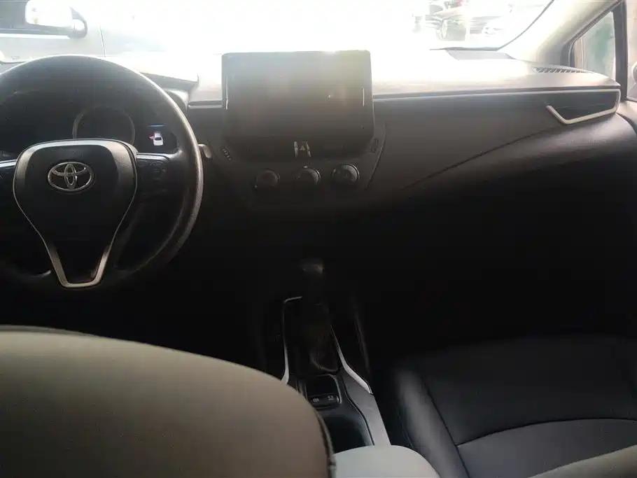 Toyota Corolla 2022 1.2T S-CVT Pioneer PLUS Edition фото 13