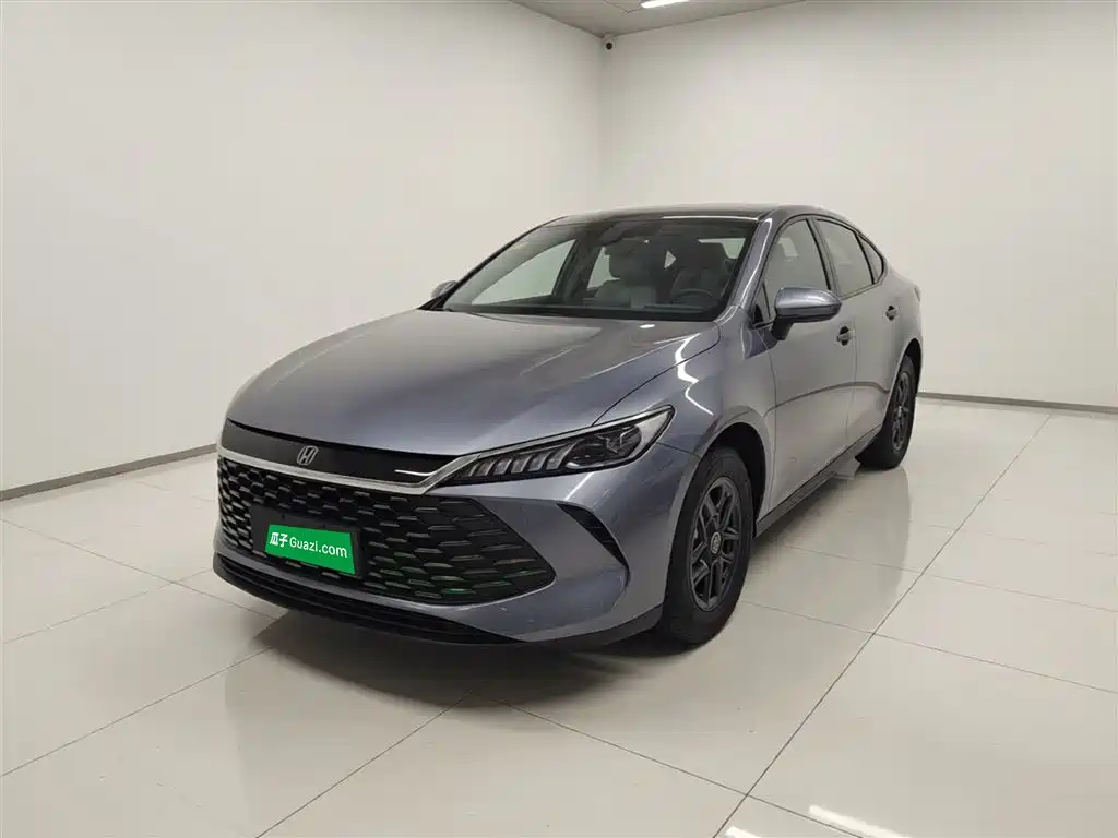 BYD Qin PLUS 2026 DM-i Smart Edition 128KM Progressive фото 2