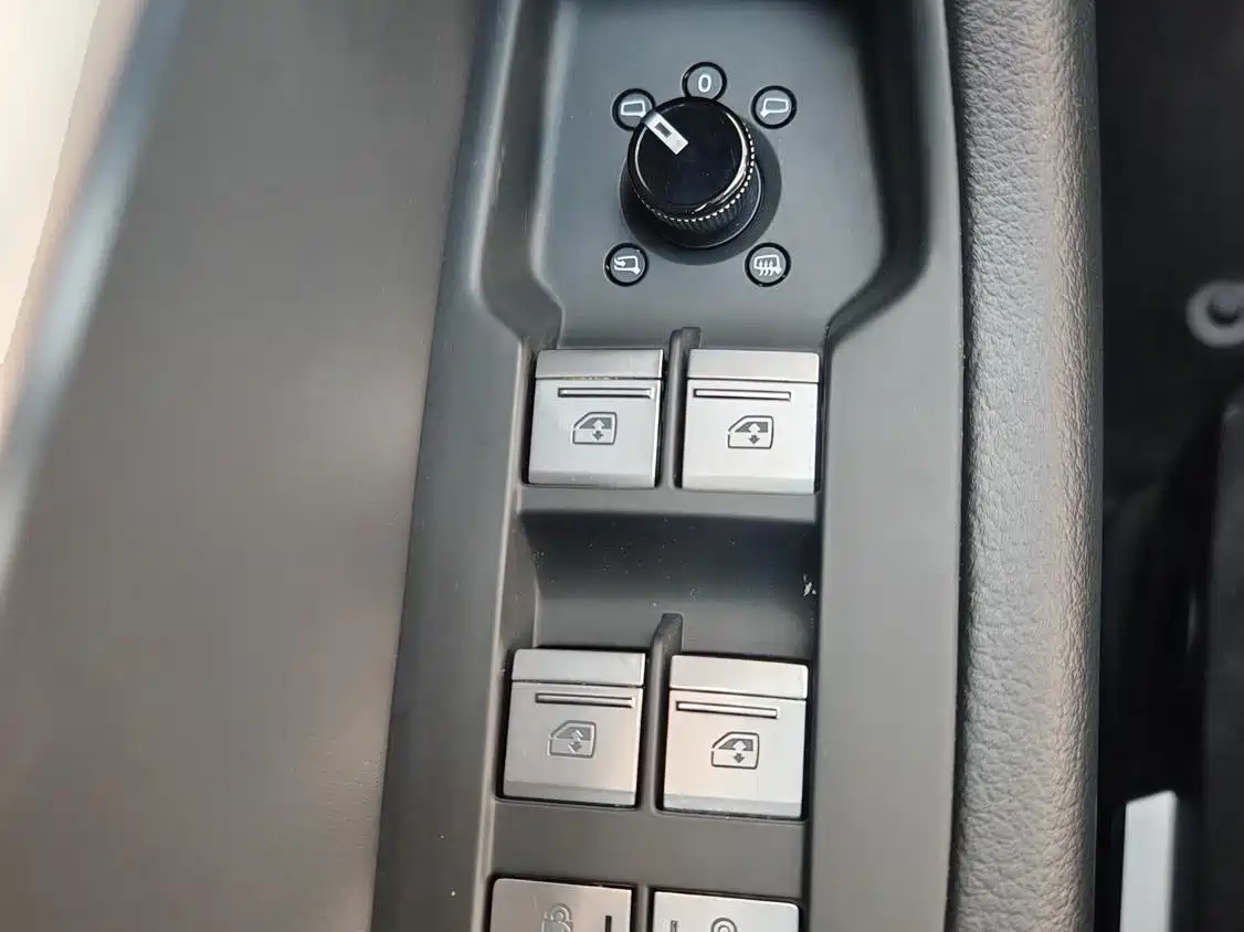 Audi A6L 2023 40 TFSI Luxury Elegance фото 9