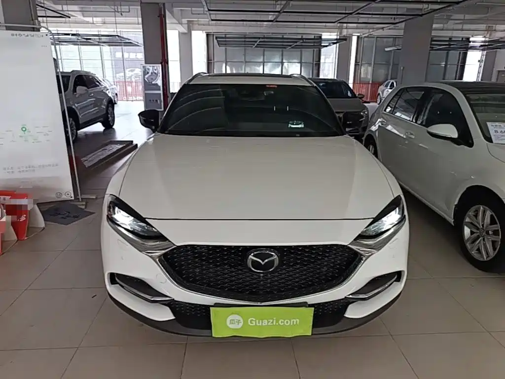 Фото 3 - Mazda CX-4