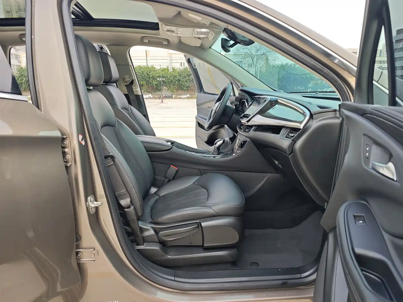 Buick Envision Plus 2018 20T 2WD Leading фото 16