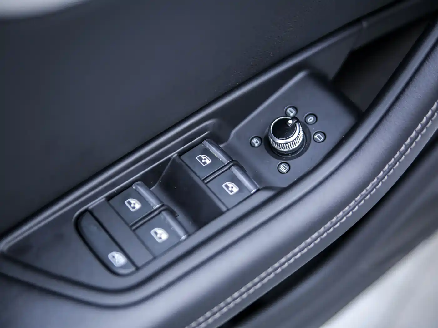 Audi A4L 2020 40 TFSI Luxury Elegance фото 17