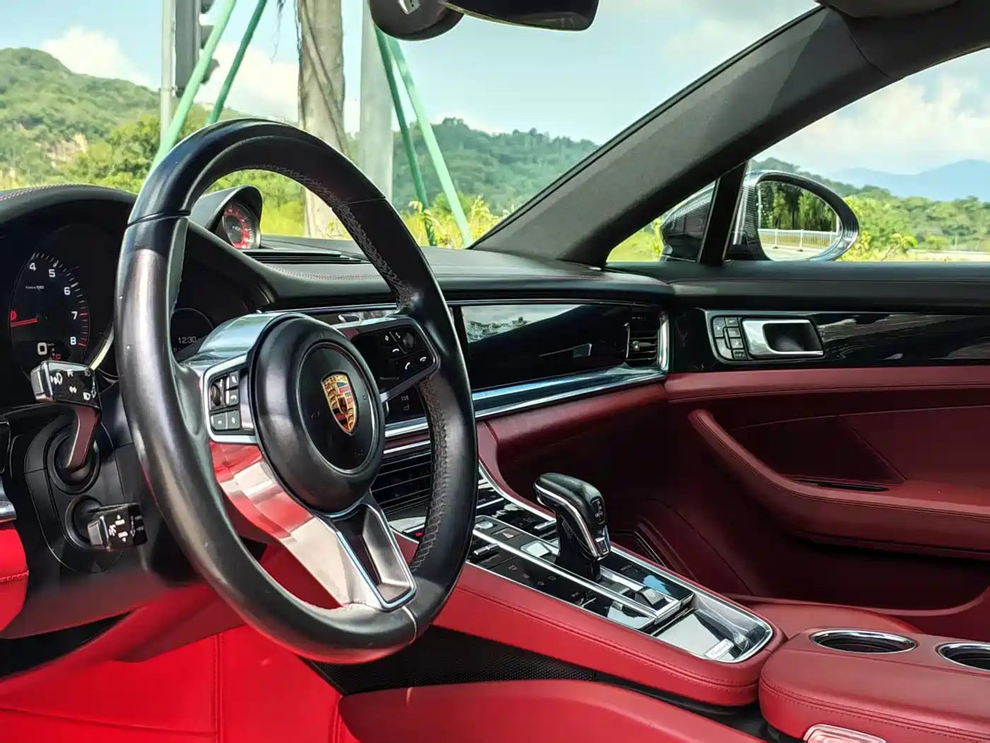 Porsche Panamera 2017 Panamera 4 Executive Long Wheelbase 3.0T фото 9