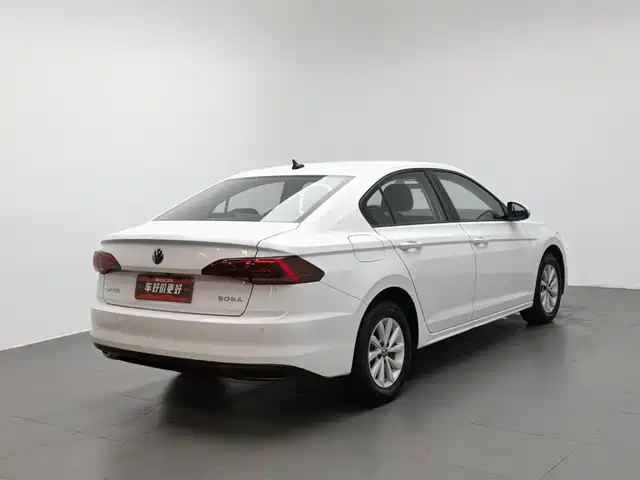 Volkswagen Bora 2021 1.5L Automatic Fashion Smart Edition — фото 2