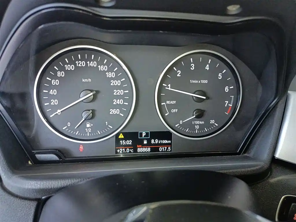 BMW X1 2016 sDrive18Li Premium Model фото 12