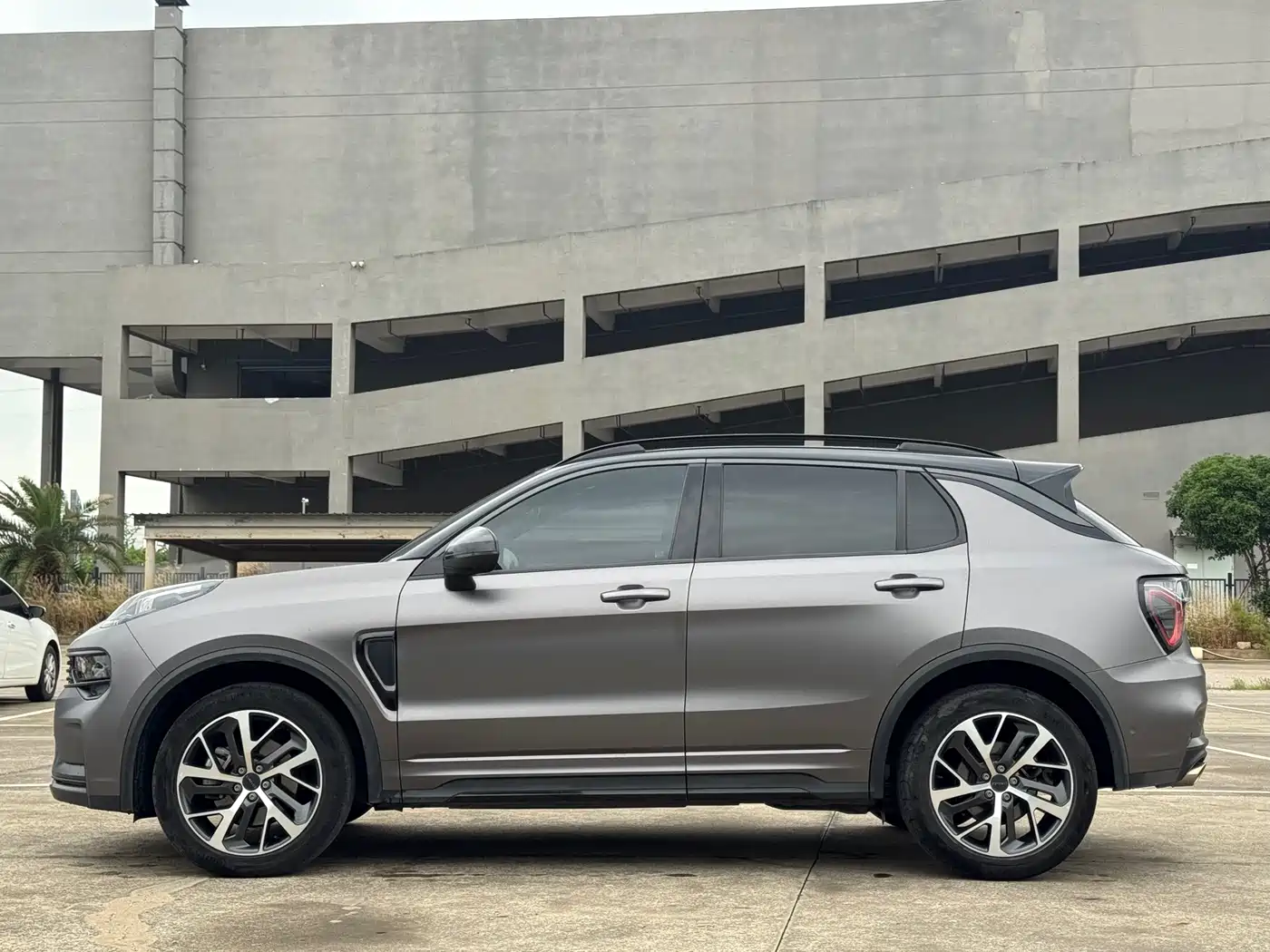Lynk & Co 01 2021 2.0TD AWD Halo Sport фото 4