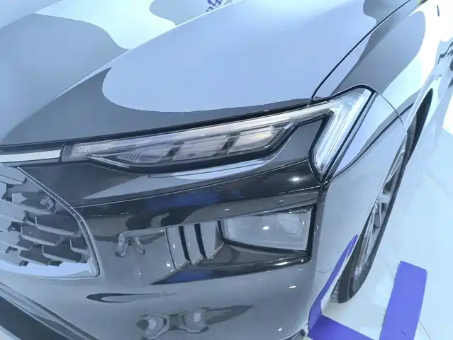 Ford Mondeo 2025 1.5T EcoBoost Luxury — фото 5