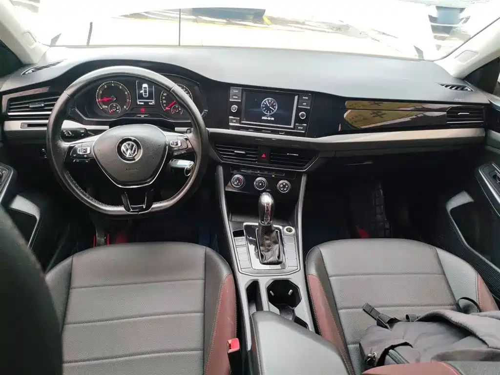 Volkswagen Bora 2020 1.5L Automatic Comfort фото 10
