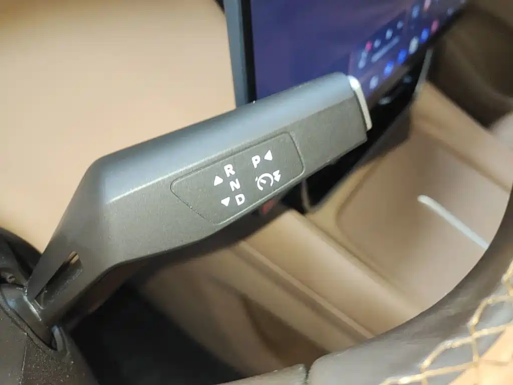 Dongfeng Aeolus L8 2026 2025 Plug-in Hybrid