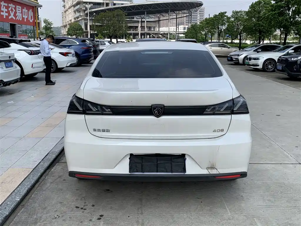 Peugeot 408 2023 2022 1.6T Progressive Edition