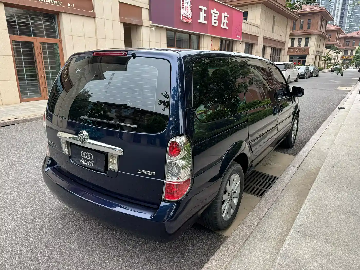 Buick GL8 2014 2.4L Classic Edition фото 4