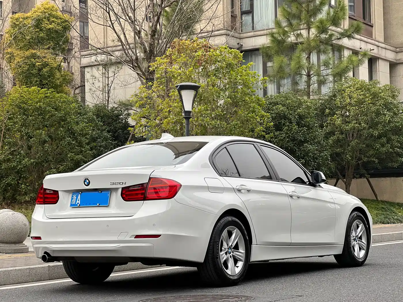 BMW 3 Series 2015 320i Super Joy Fashion фото 6
