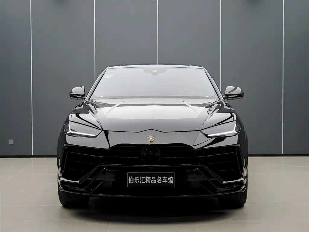 Lamborghini Urus 2022 4.0T V8 Performante фото 3