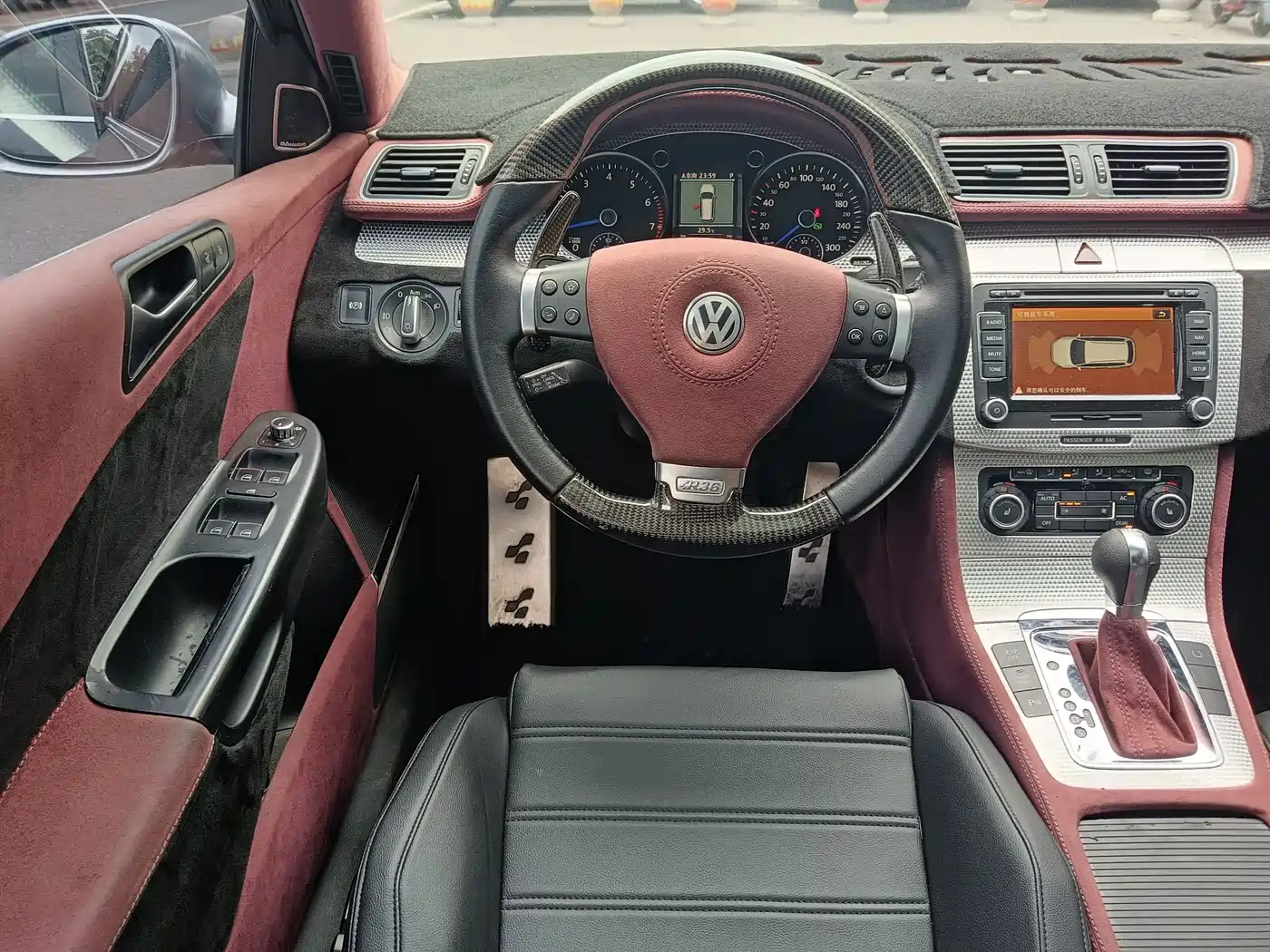 Volkswagen Passat 2008 Volkswagen R36 Wagon фото 14