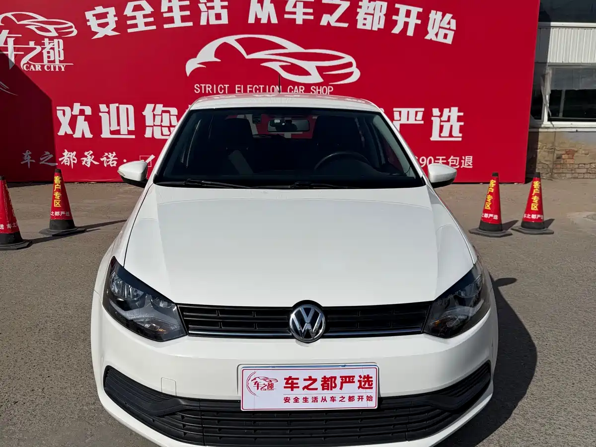 Volkswagen Polo 2018 1.5L Auto Safe Drive фото 2