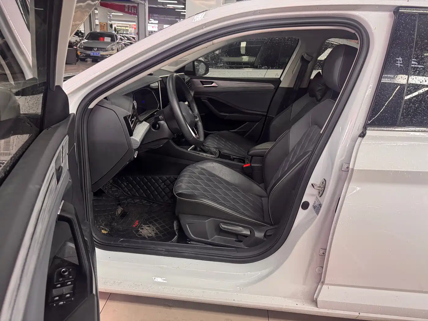 Volkswagen Sagitar 2023 300TSI DSG Excellence Edition фото 4