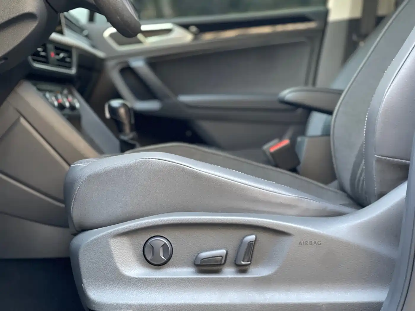 Volkswagen Tiguan L 2022 330TSI Automatic 2WD Comfort Edition фото 5