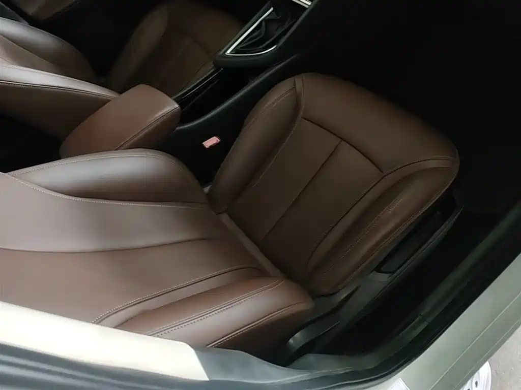 Buick GL6 2019 Model 18T 5-Seater Connected Luxury Version China V фото 25