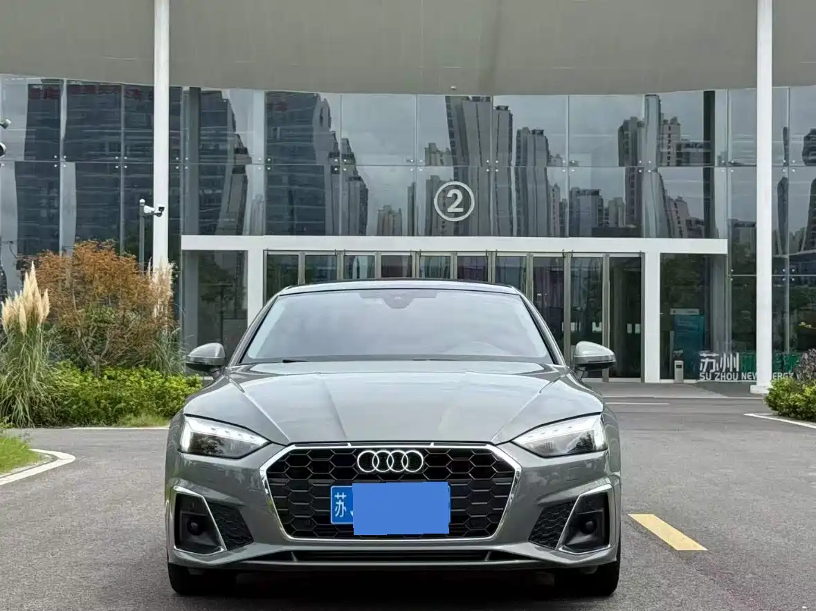 Фото 2 - Audi A5 (Import)