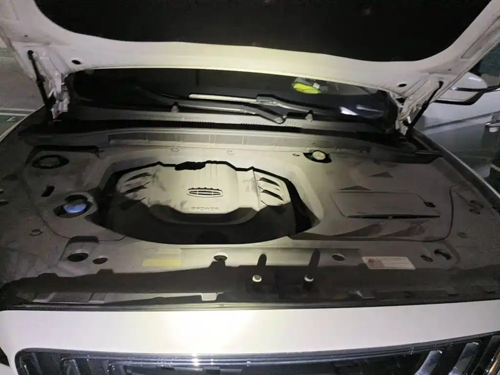 Photo 3 - Geely Boyue