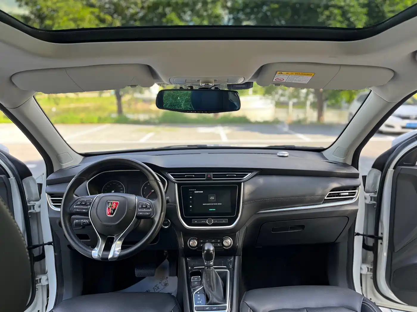 Roewe RX3 2019 2018 18T Automatic Internet Smart Edition