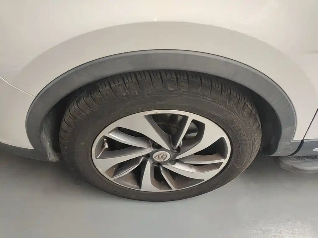 Baojun 560 2015 2015 1.8L Manual Luxury