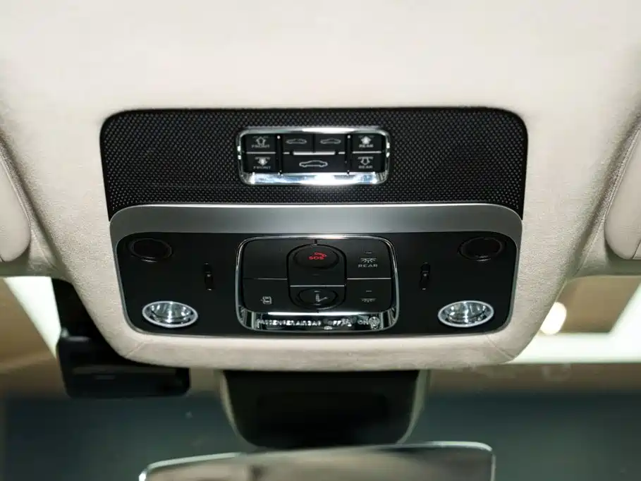 Photo 19 - Bentley Flying Spur