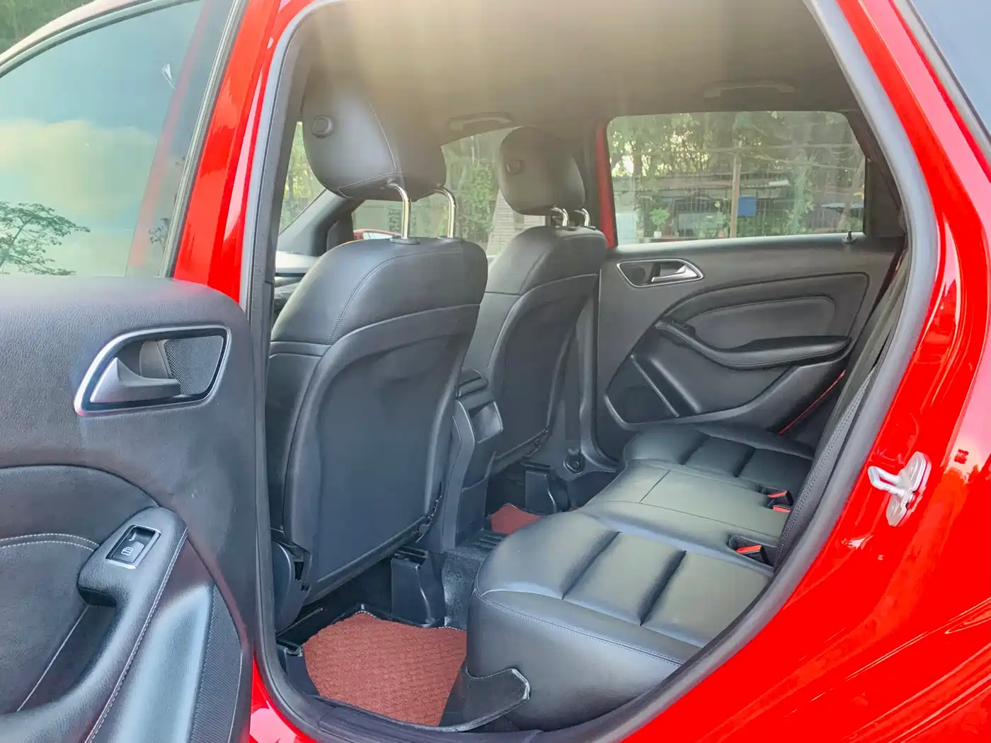 Mercedes-Benz B-Class 2012 B 180 фото 9