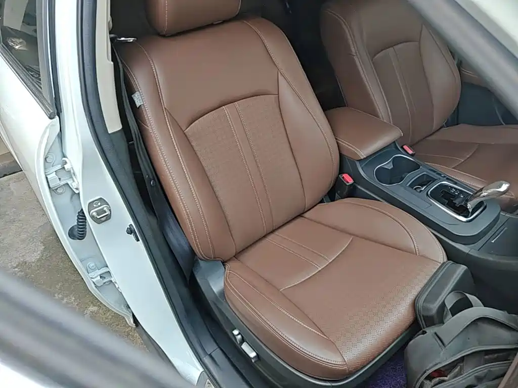 BYD S7 2017 2017 2.0T Automatic Luxury Model