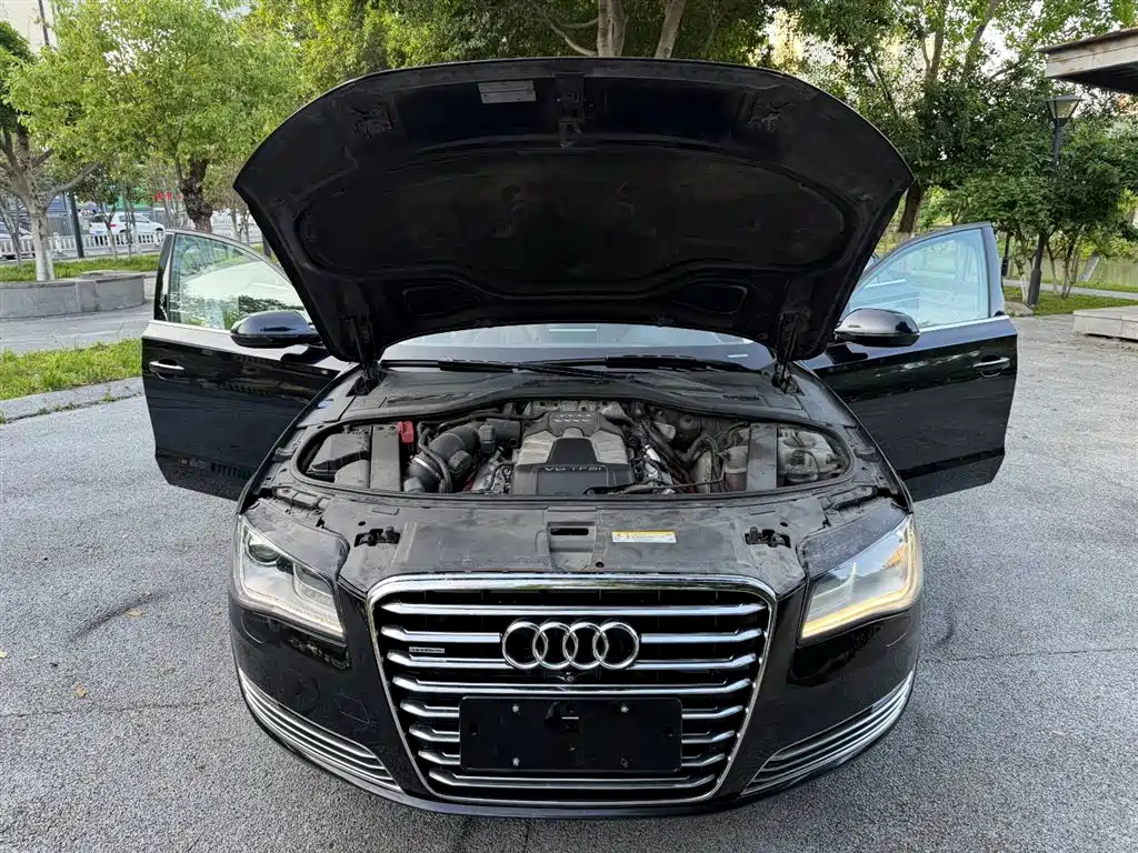 Audi A8 2013 A8L 45 TFSI quattro Luxury фото 33