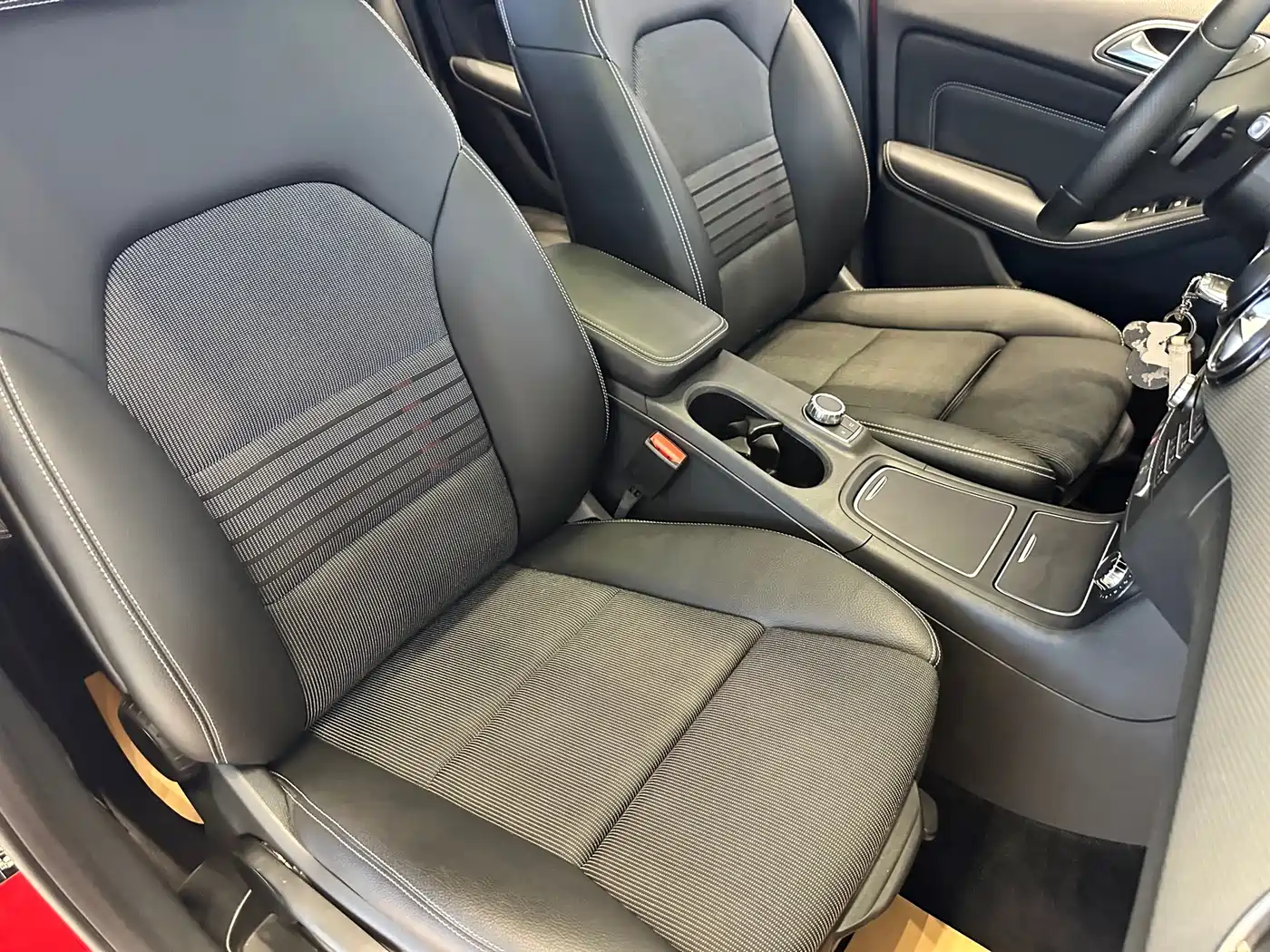 Mercedes-Benz B-Class 2015 B 200 Dynamic фото 13