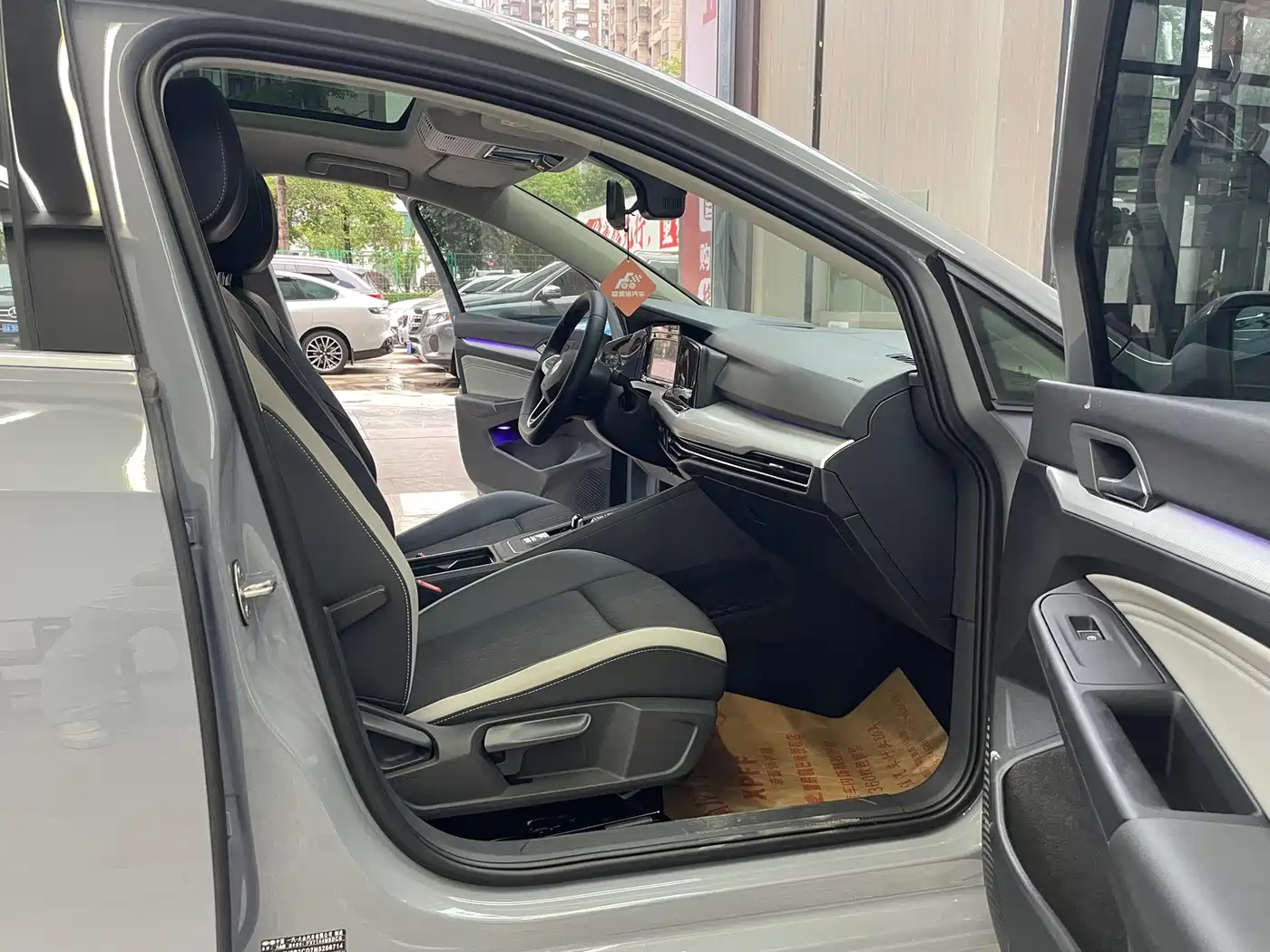 Volkswagen Golf 2021 280TSI DSG Pro фото 11