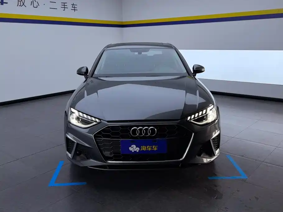 Audi A4L 2020 40 TFSI Fashion Dynamic Edition фото 2