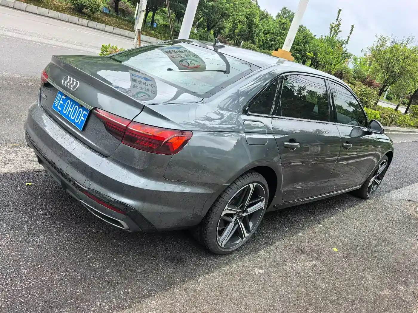 Audi A4L 2025 2 Million Celebration Edition 40 TFSI Fashion Dynamic фото 4