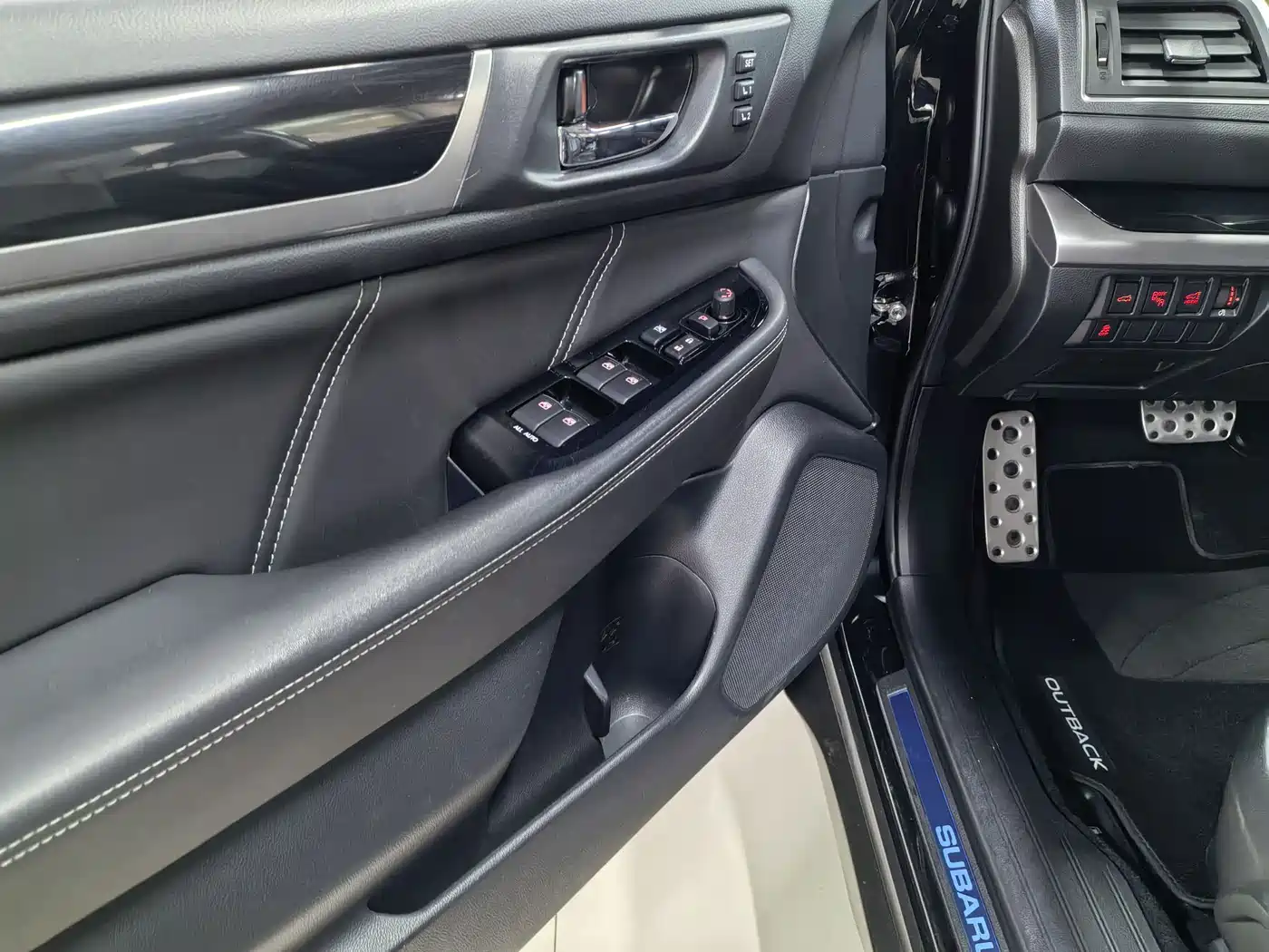 Subaru Outback 2016 2.0DIT Premium Edition фото 4