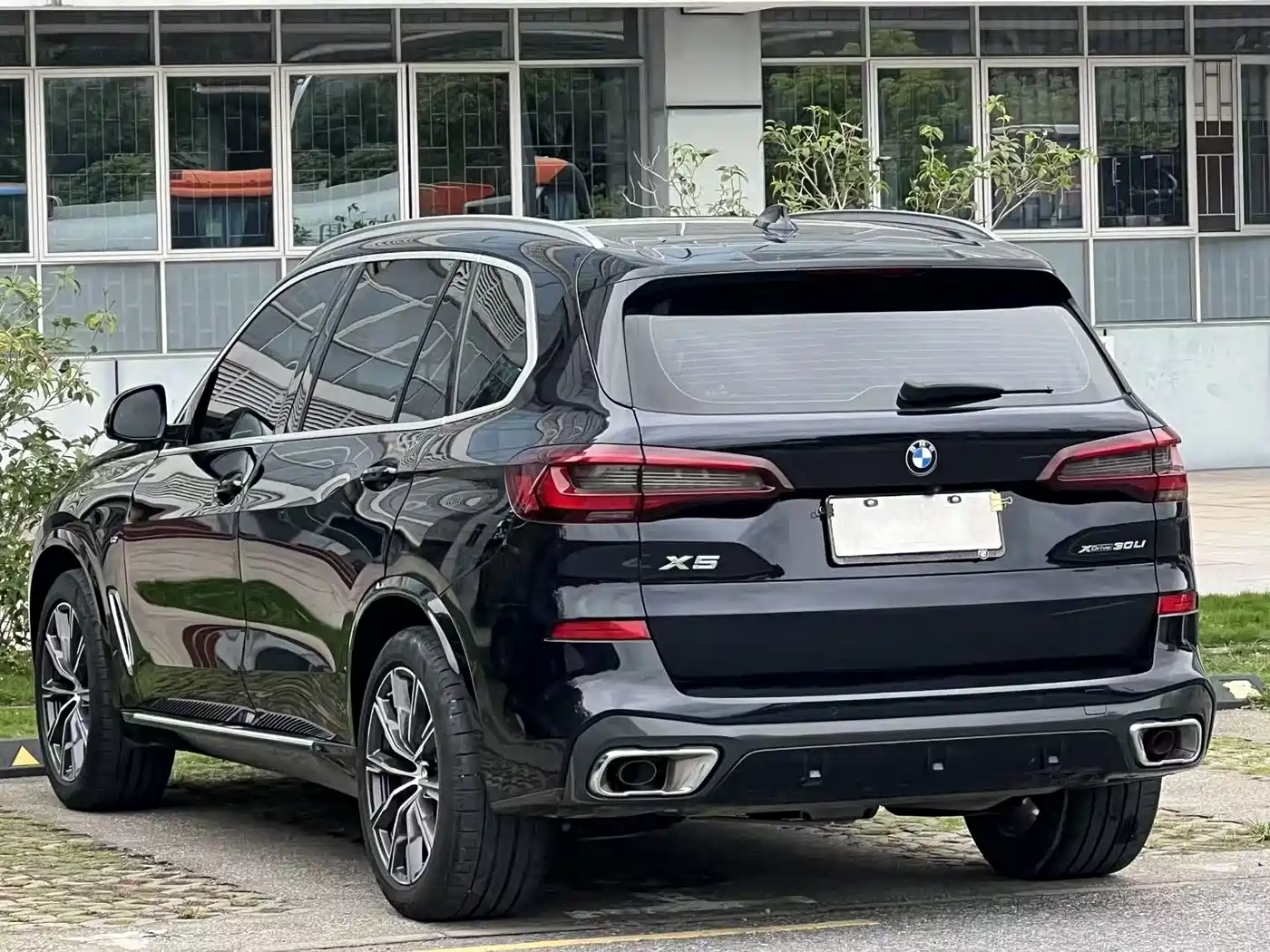 BMW X5 2022 Facelift xDrive 30Li Premium M Sport Package фото 7