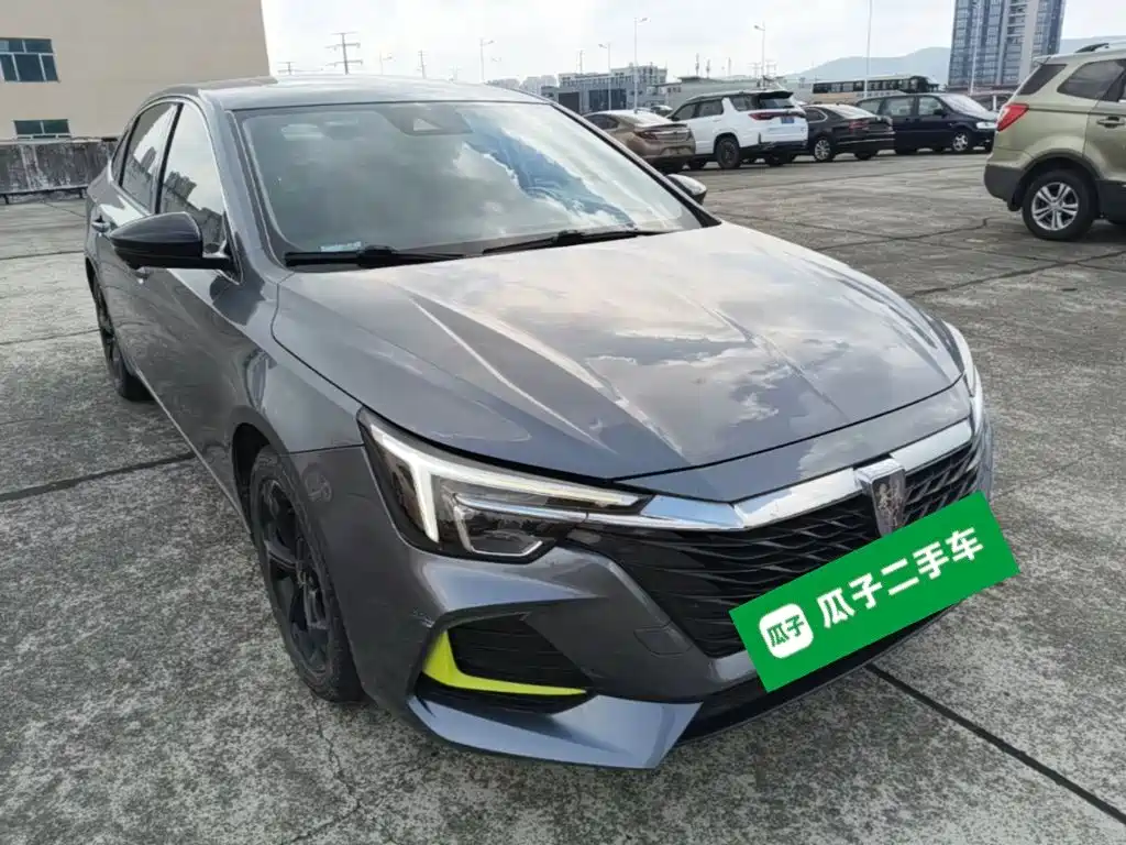 Roewe i6 MAX 2021 2020 Model 300TGI Automatic Cool & Smart Edition