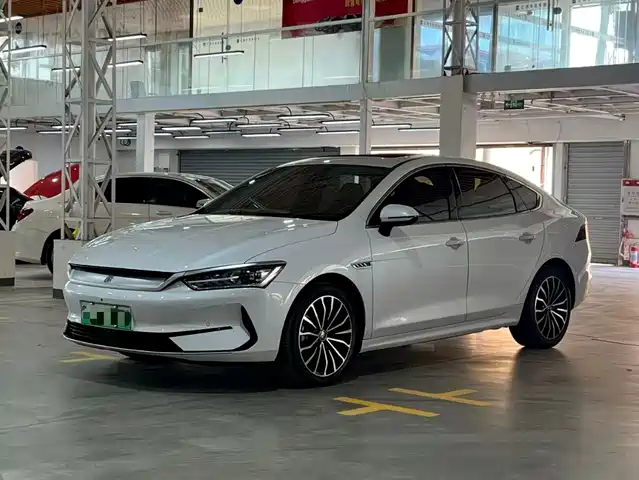 BYD Qin PLUS EV 600KM, Флагман