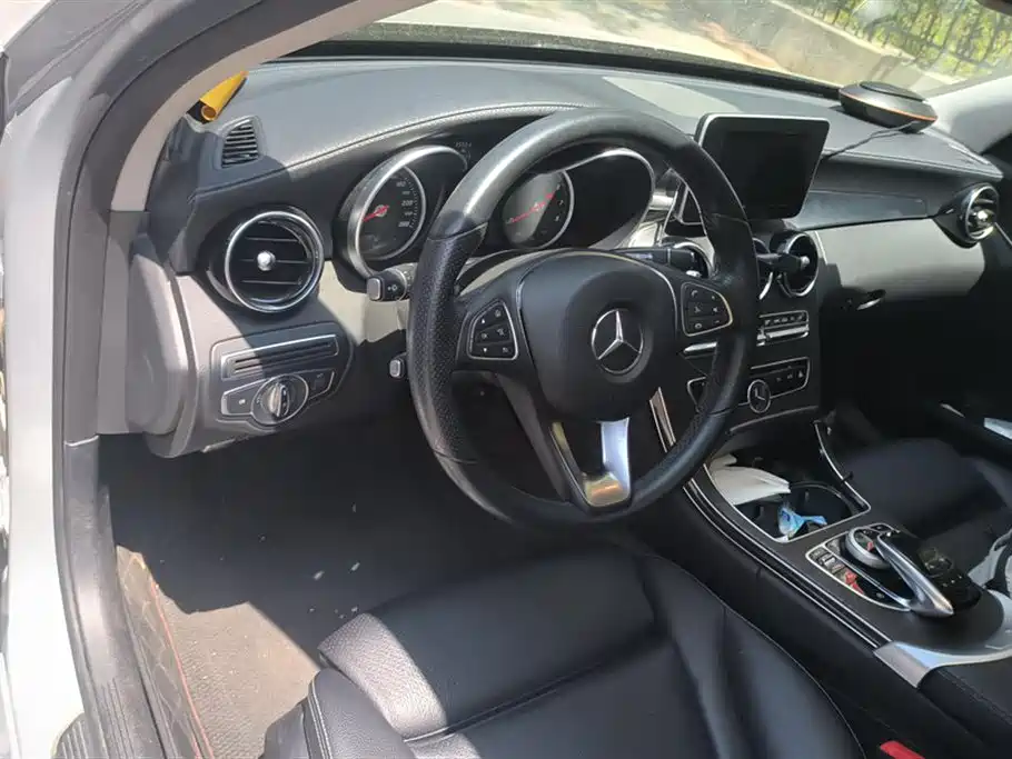 Mercedes-Benz C-Class 2017 Facelift C 200 L Sport Edition фото 12