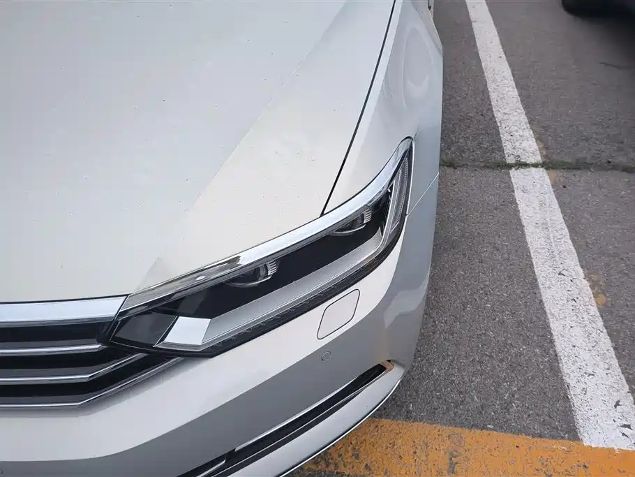 Volkswagen Magotan 2017 380TSI DSG Premium фото 5