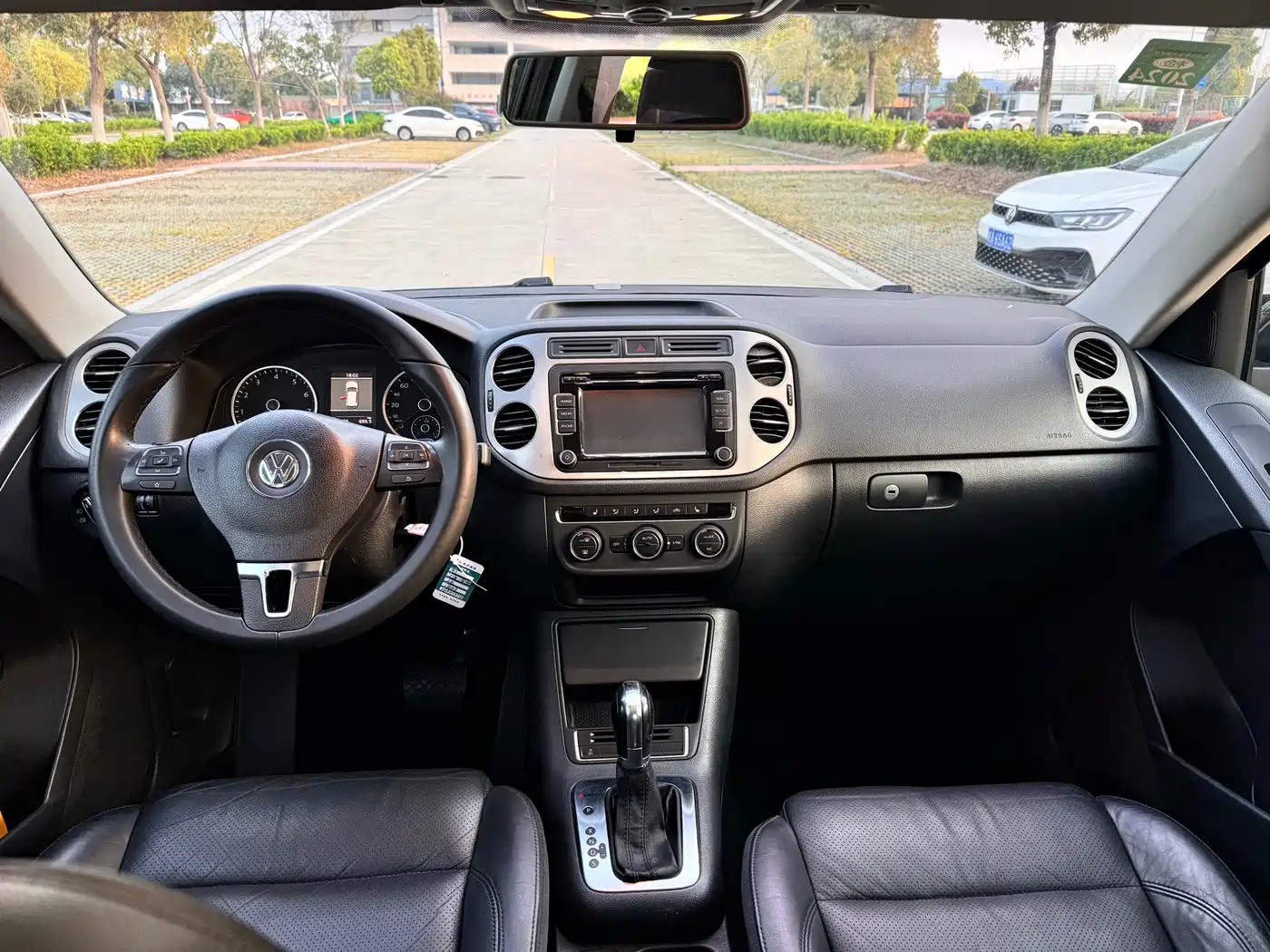 Volkswagen Tiguan 2015 1.8TSI Automatic 4WD Highline фото 14