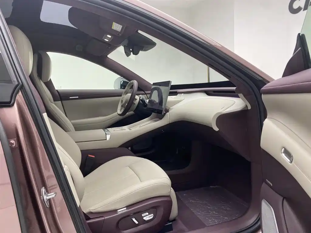 Xiaomi Auto Xiaomi YU7 2025 Ultra Long Range High Performance AWD Max Edition фото 20
