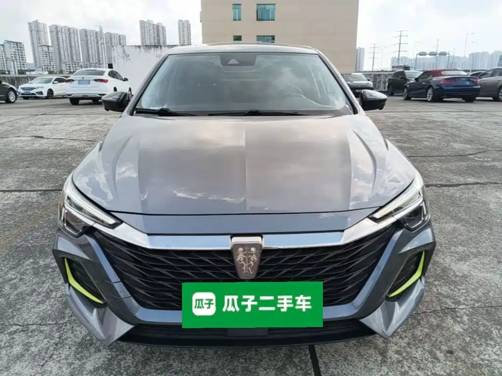 Roewe i6 MAX 2021 2020 Model 300TGI Automatic Cool & Smart Edition