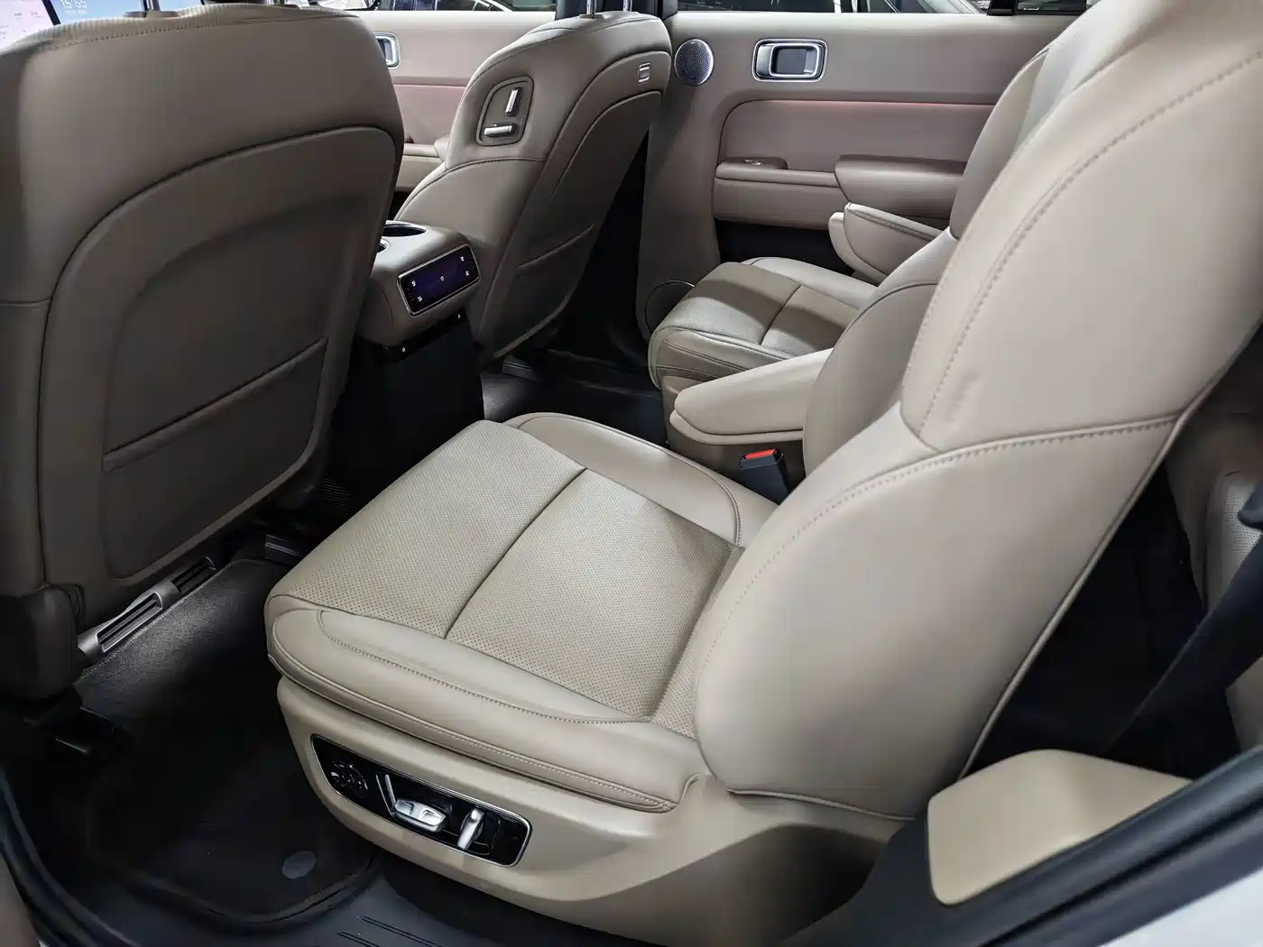 Li Auto L8 2025 2025 Max Smart Renewal Edition