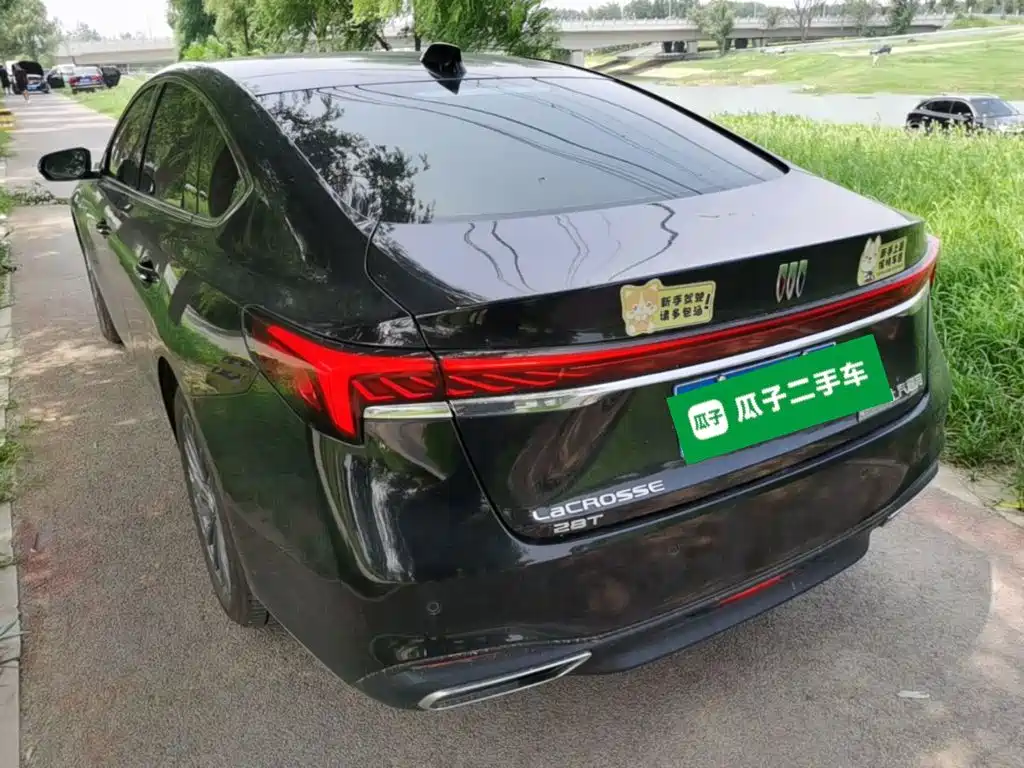 Buick LaCrosse 2025 2025 Model 28T Platinum Edition