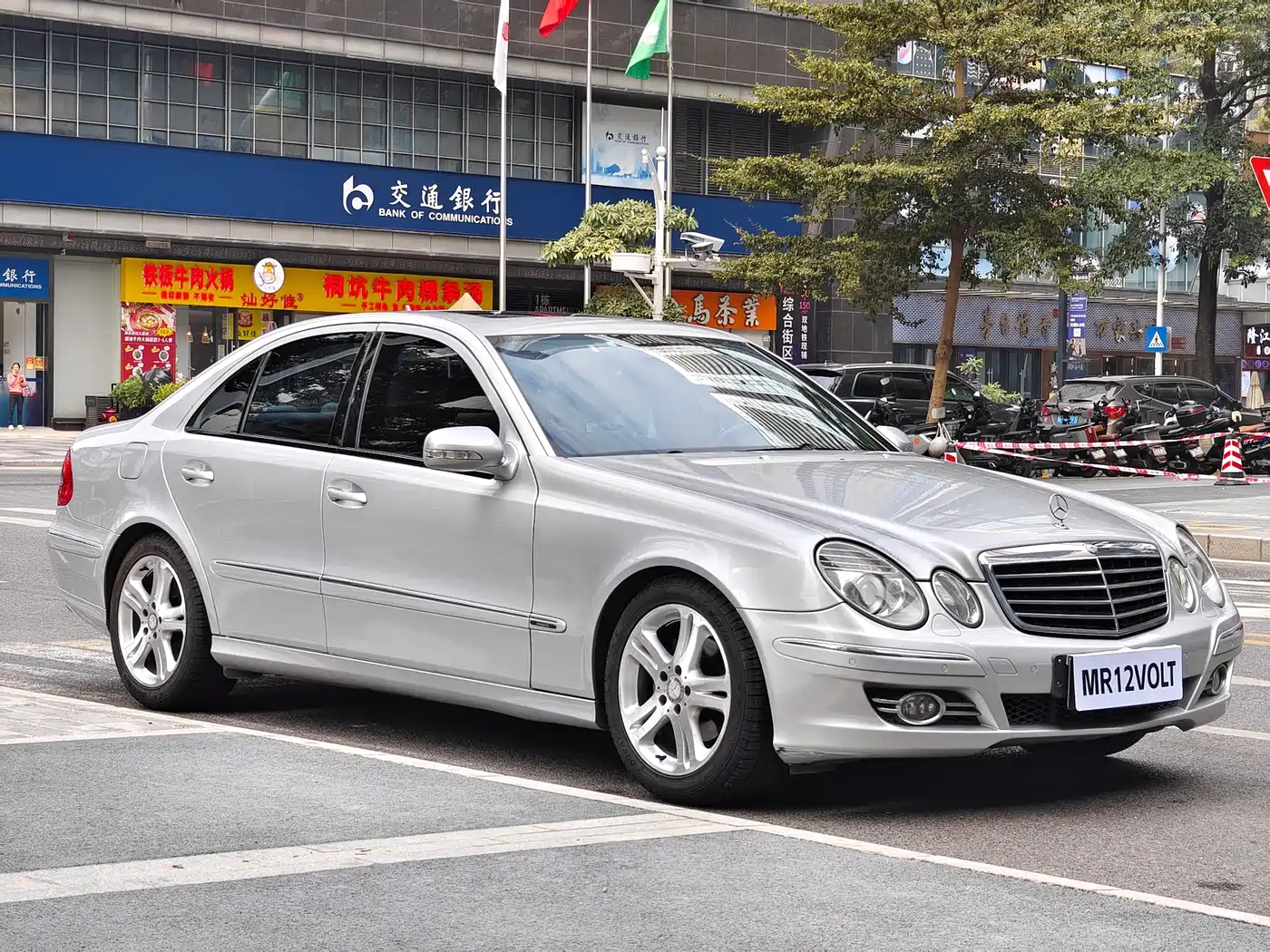 Mercedes-Benz E-Class 2008 E 230 Fashion фото 3