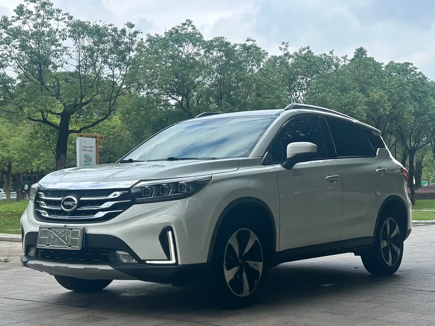 GAC Trumpchi Trumpchi GS4 2018 235T Auto 2WD Supreme Edition