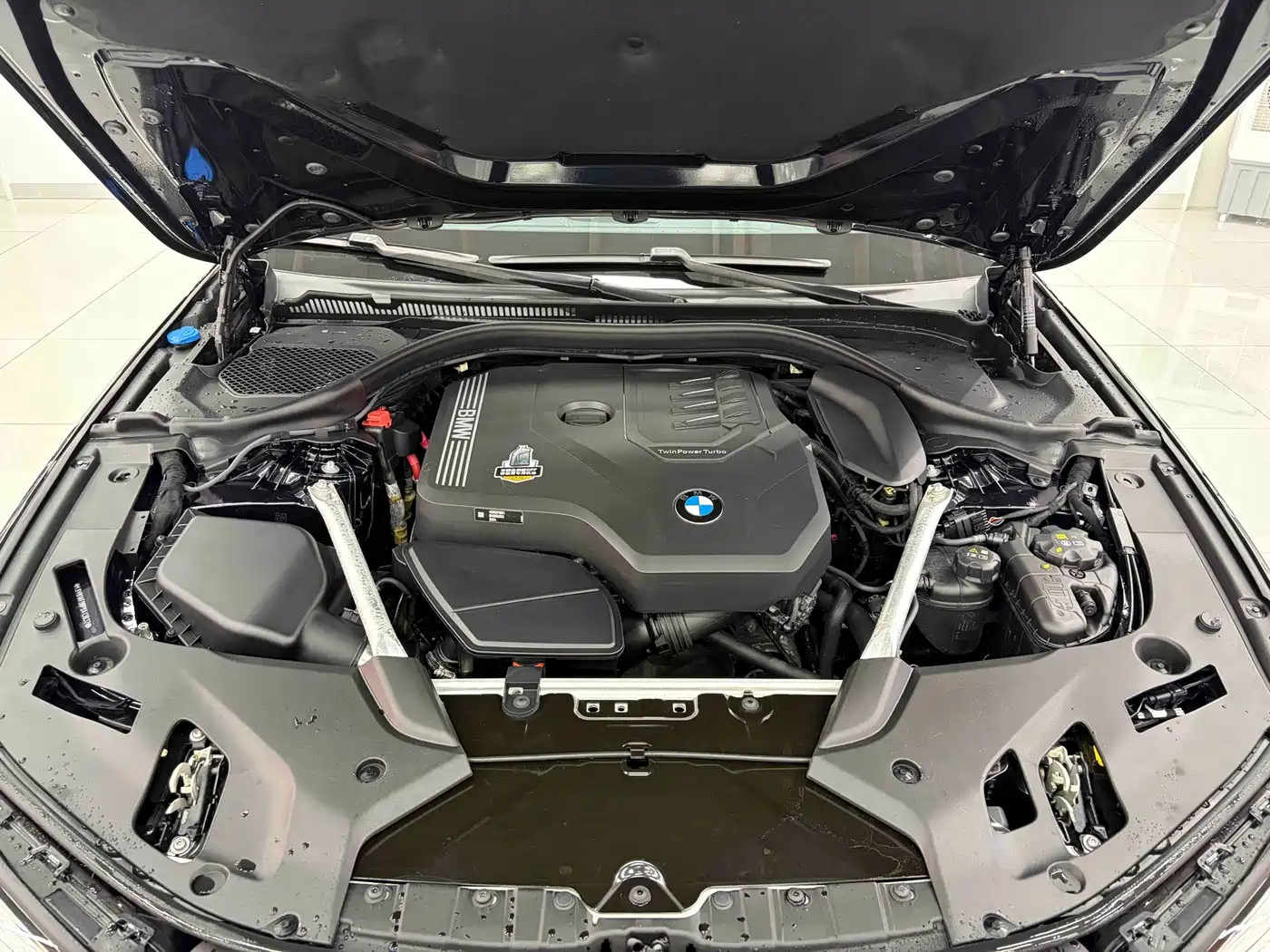 BMW 5 Series 2022 530Li Leading M Sport Package фото 19