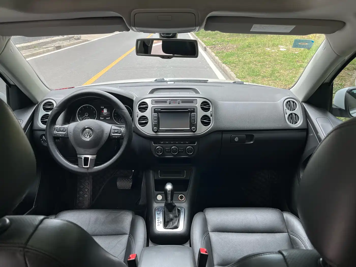 Volkswagen Tiguan 2015 1.8TSI Automatic 4WD Highline фото 5